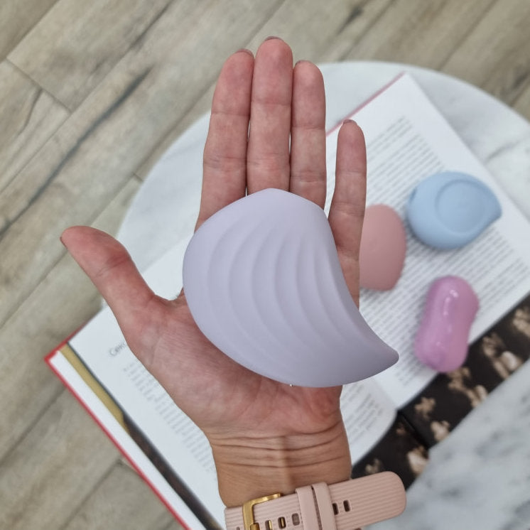 Satisfyer Pearl Diver Succionador y Vibrador