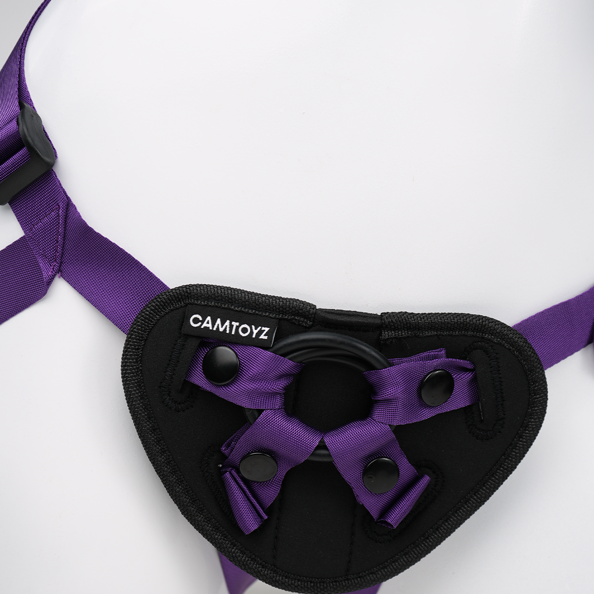 Arnés Tanos con Dildo Ultra Suave